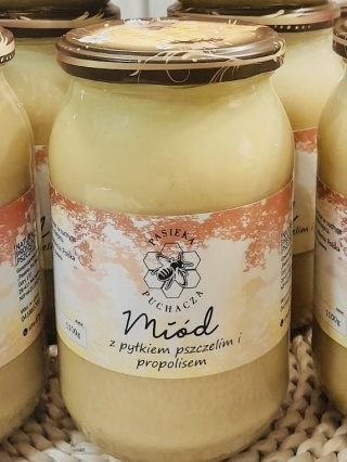 Miód wielokwiatowy z pyłkiem pszczelim i propolisem w słoiku 1100g