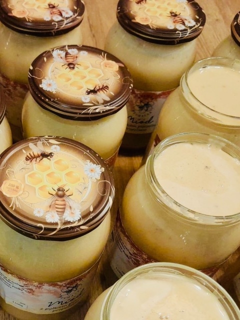 Miód wielokwiatowy z pyłkiem pszczelim i propolisem w słoiku 1100g