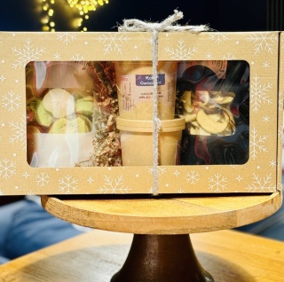 Świąteczny zestaw owocowych skarbów – idealny prezent pod choinkę!